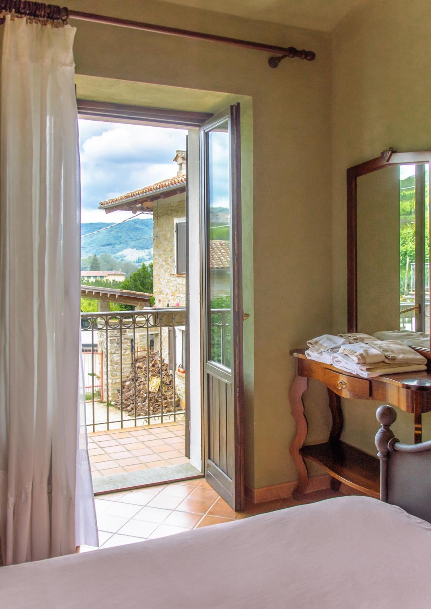 Agriturismo Tenuta San Giuseppe Cossano Belbo Dış mekan fotoğraf