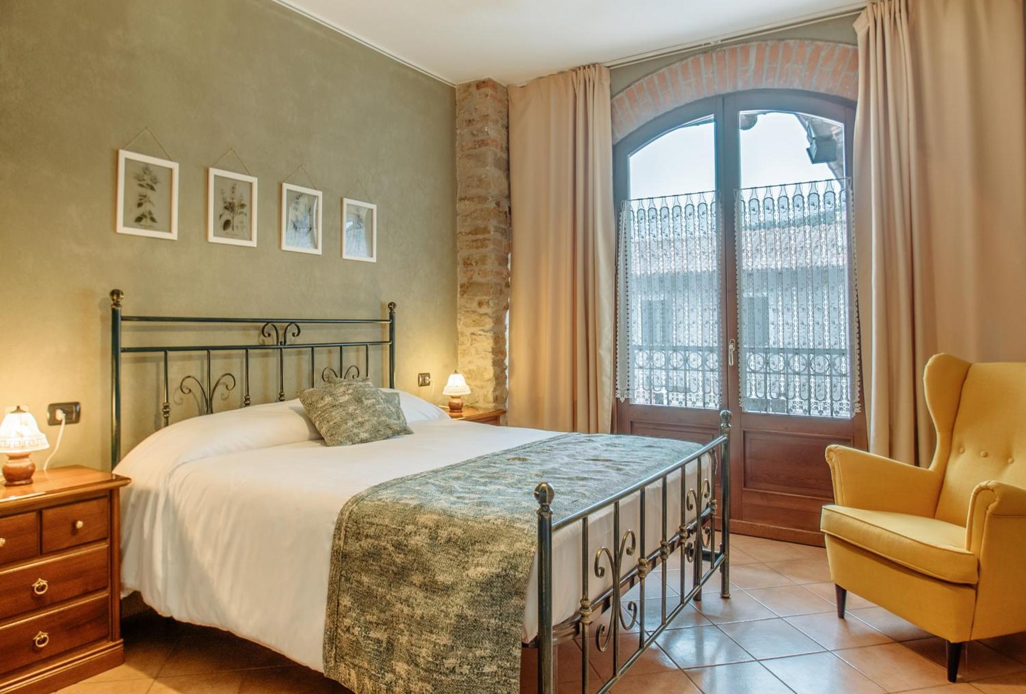 Agriturismo Tenuta San Giuseppe Cossano Belbo Dış mekan fotoğraf