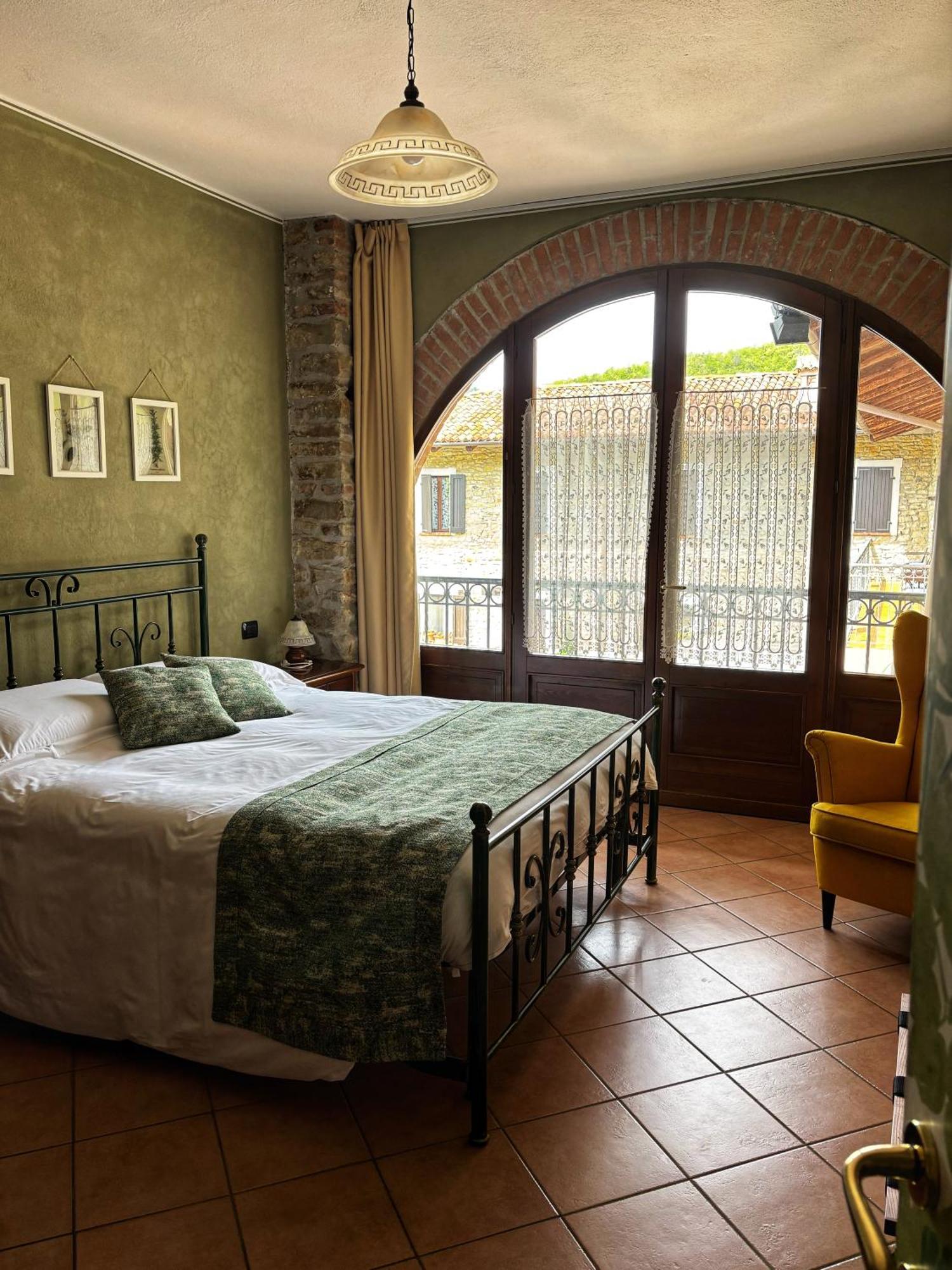 Agriturismo Tenuta San Giuseppe Cossano Belbo Dış mekan fotoğraf