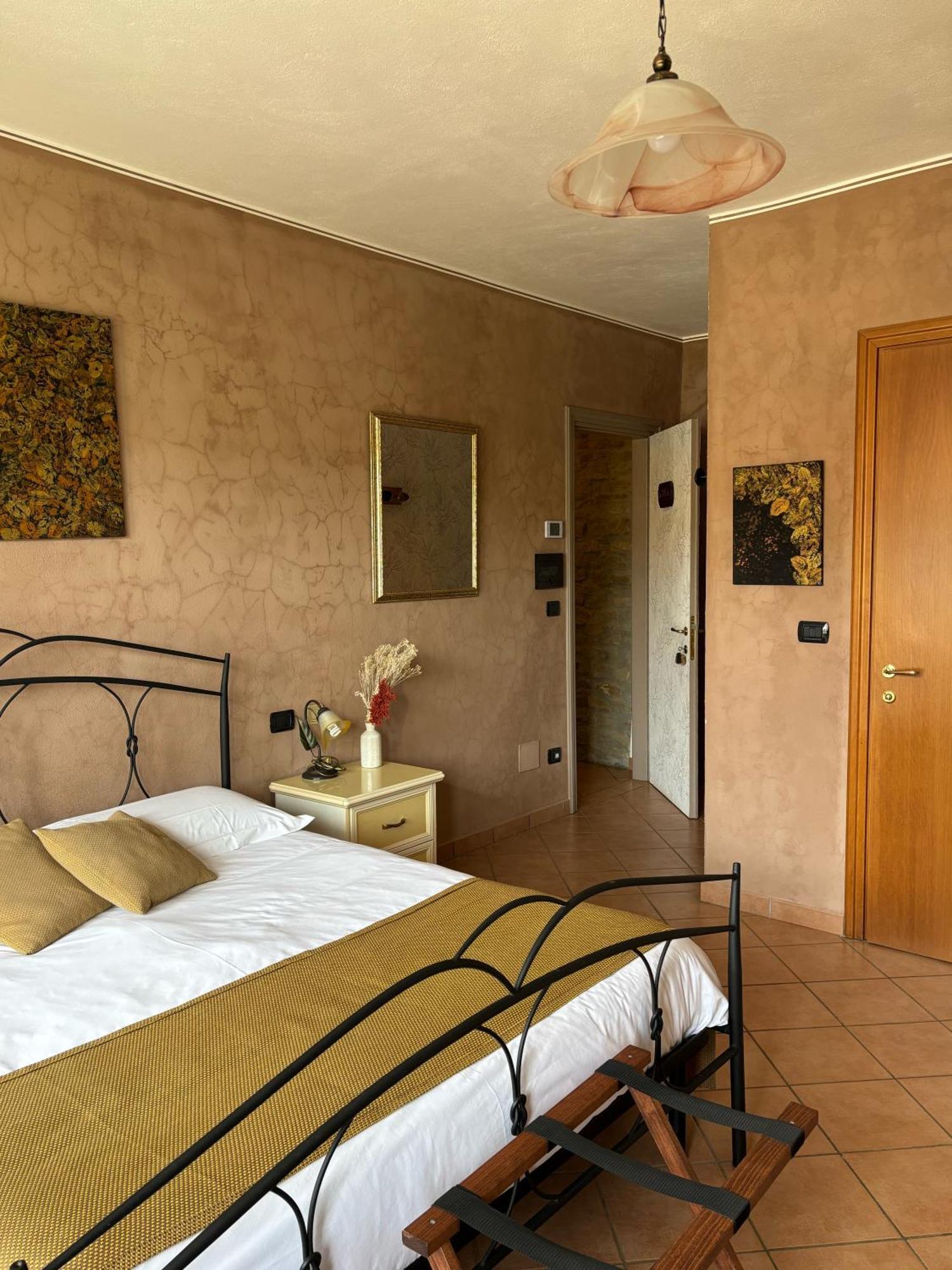 Agriturismo Tenuta San Giuseppe Cossano Belbo Dış mekan fotoğraf
